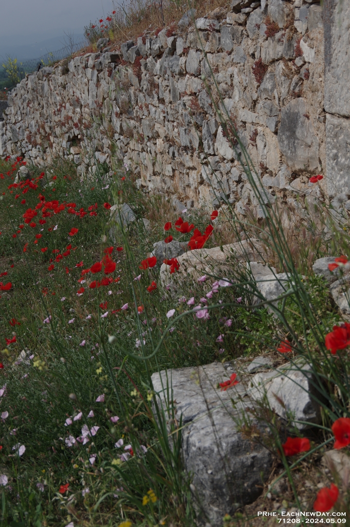 71208 - Footsteps of Paul - Exploring the ruins of Philippi